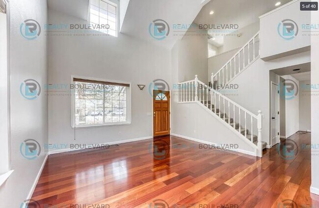 Foto del edificio - 3 Bedroom 2 Bath Home with access to Pool,...