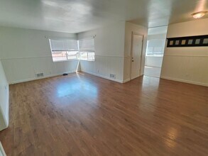 Building Photo - 6 W 1400 S