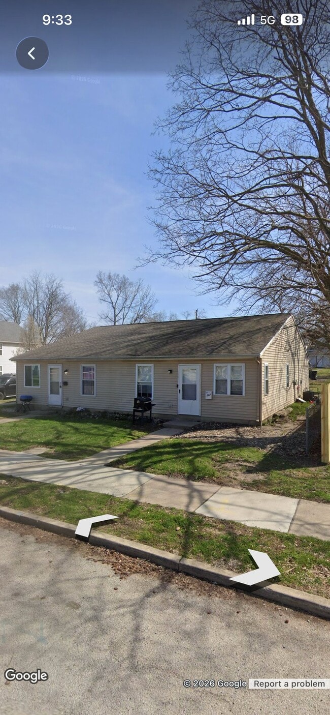 Building Photo - 1029 N 7th St
