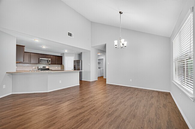 Foto del edificio - 5310 Songlark Bluff Cir