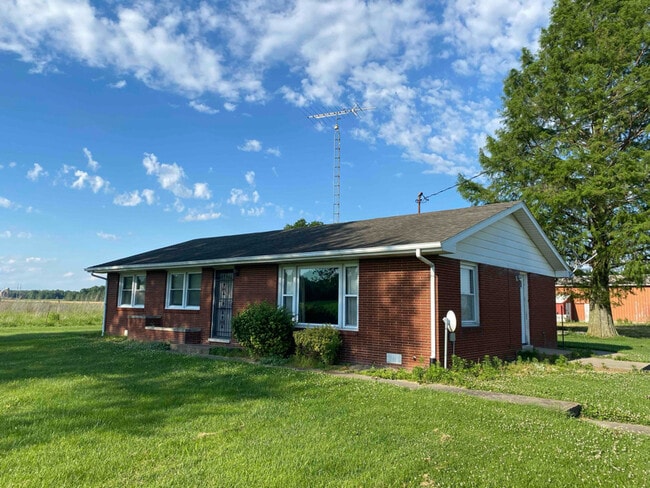 Building Photo - 3583 N County Rd 225 W