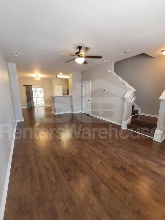 Foto del edificio - Cozy townhouse in convenient location!