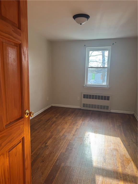 Building Photo - 660 E 58th St