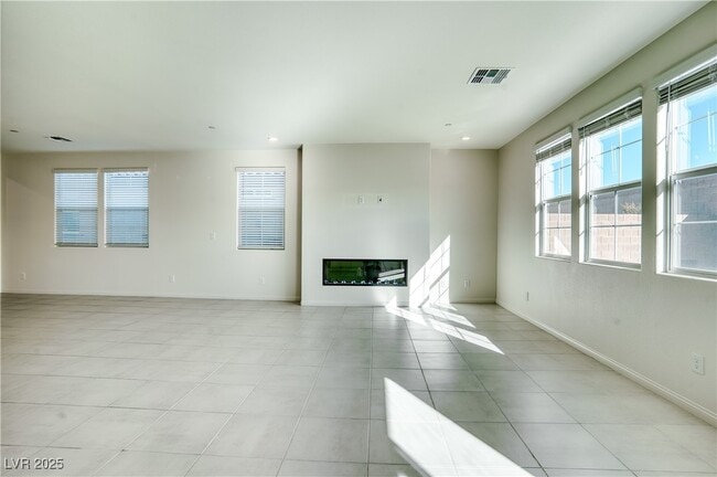 Building Photo - 3777 Alla Rocca Ave