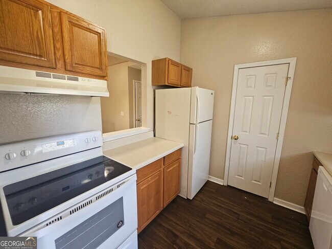 Foto del edificio - 107 Lively Oaks Dr