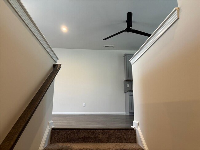 Foto del edificio - 3667 Hidden Valley Cir