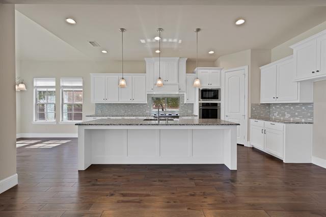 Foto del edificio - 2600 Fairhill Ln