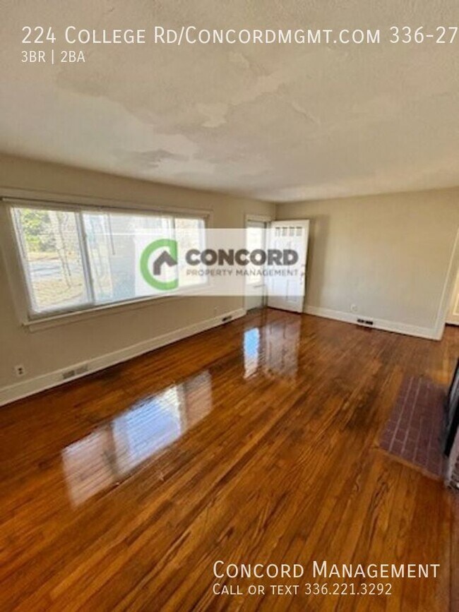 Building Photo - 224 College Rd/Concordmgmt.com 336-273-059...