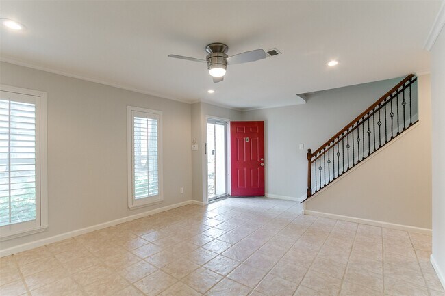 Foto del edificio - 1407 Springrock Ln