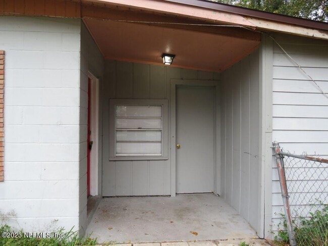 Building Photo - 4828 Lambing Rd