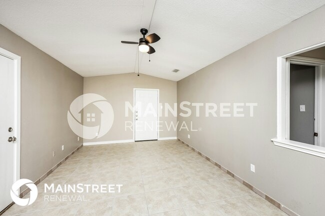 Foto del edificio - 9921 Cedar Mountain Cir