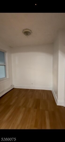 Foto del edificio - 22 E Price St