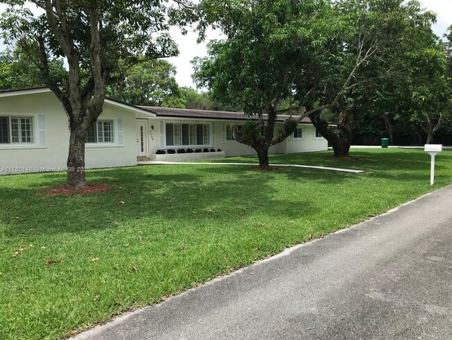 Building Photo - 7790 SW 127th St
