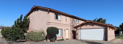 Building Photo - 403 N Railroad Ave