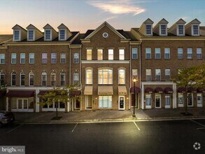 Building Photo - 4815 Dashiell Pl
