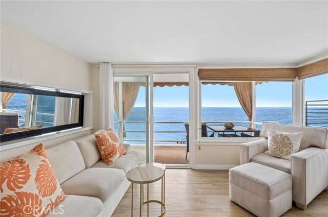 Building Photo - 1139 Gaviota Dr