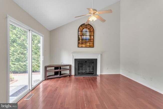 Building Photo - 334 Copperfield Dr