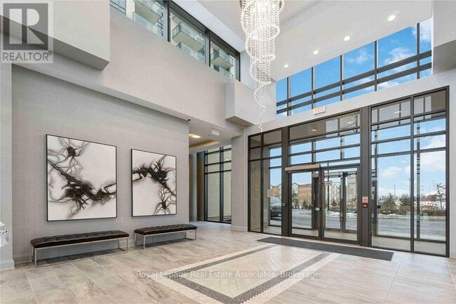 Building Photo - 65 Yorkland Blvd