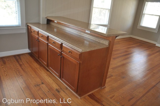 Foto del edificio - 1301 Clover St NW