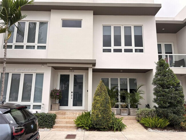 Foto del edificio - 10416 NW 66th St