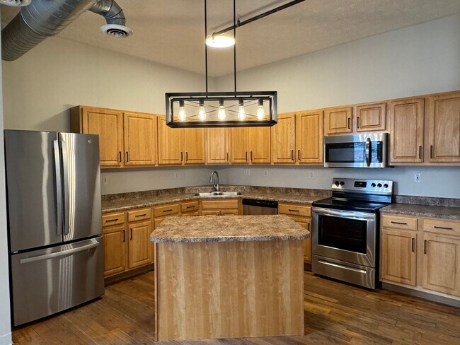 Foto del edificio - Main Street Loft Apartment