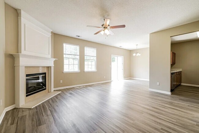 Foto del edificio - 405 Windstone Trail
