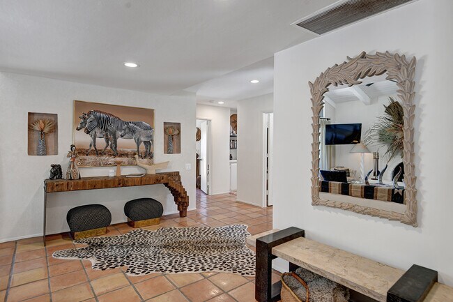 Building Photo - 39540 Kirkwood Ct