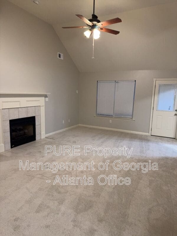 Building Photo - 1241 Pinnacle Dr