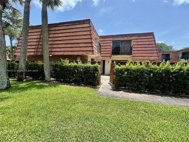 Foto del edificio - 409 Live Oak Ln