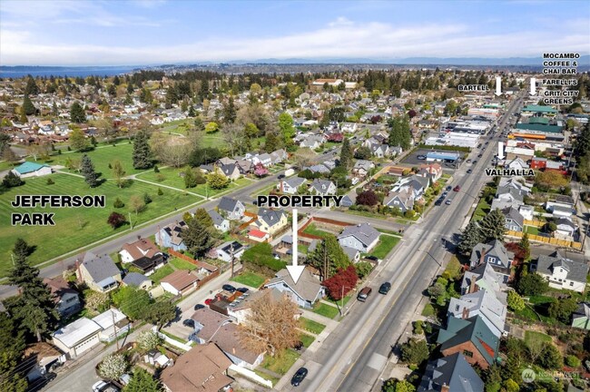 Building Photo - 4111 6th Ave
