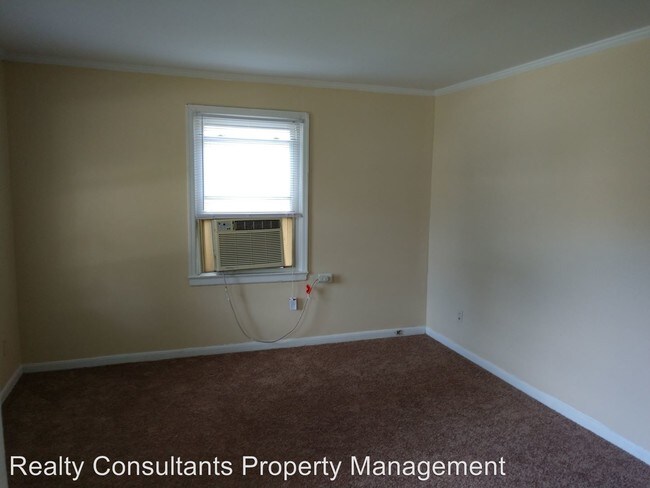 Building Photo - 2 br, 1 bath House - 4416 Trinity Avenue