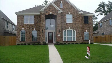 Building Photo - 25134 Auburn Bend Dr