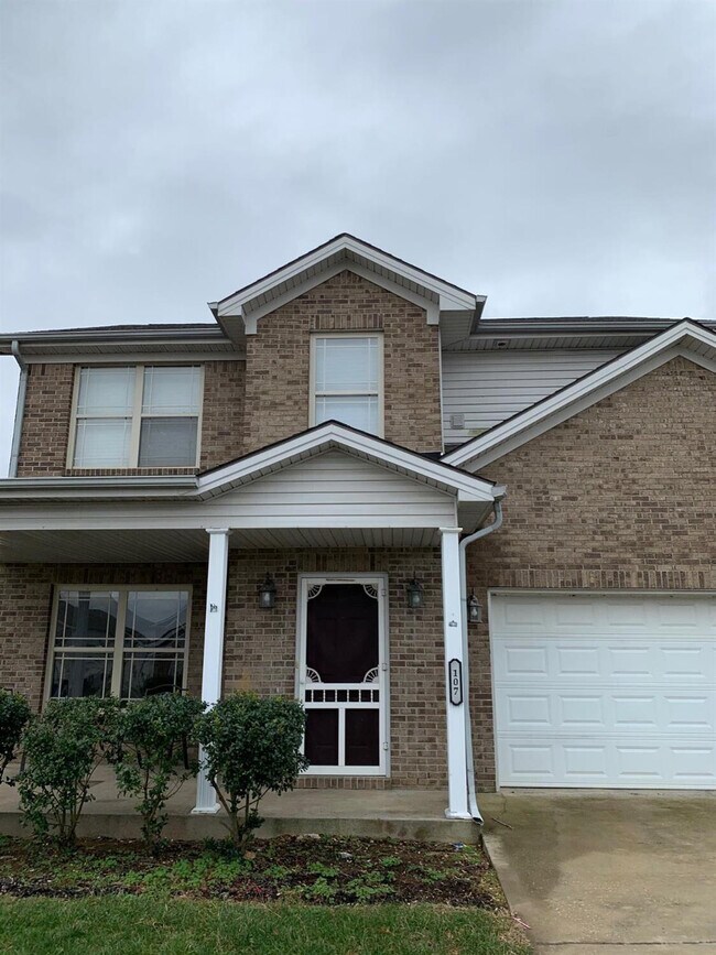 Foto del edificio - 107 Erica Dr