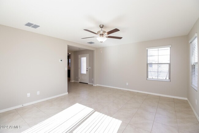 Building Photo - 8221 W Albeniz Pl