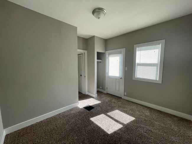 Building Photo - 1106 Titus Ave