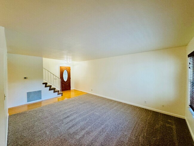 Building Photo - Opportunity to Live in the Desired Danvill...