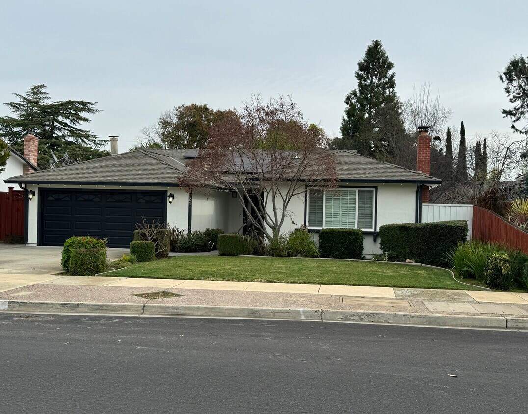Primary Photo - 5124 Selinda Way