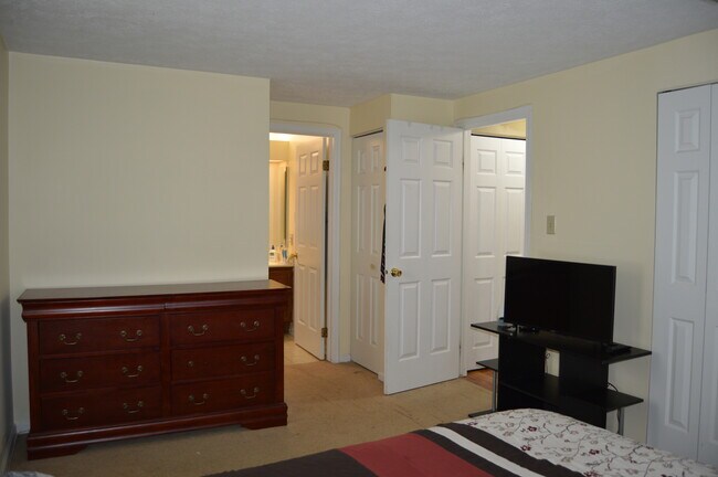 Building Photo - 18708 Caledonia Ct