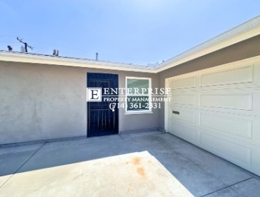 Foto del edificio - 3-Bedroom Single-Family Home in Garden Grove | Updated Kitchen