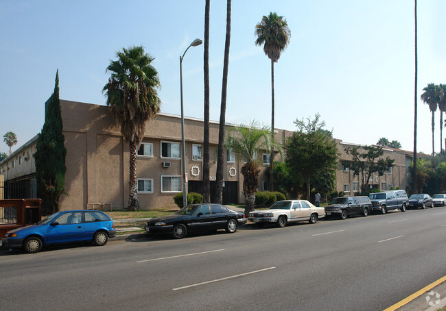 Building Photo - Shermanair Apartments