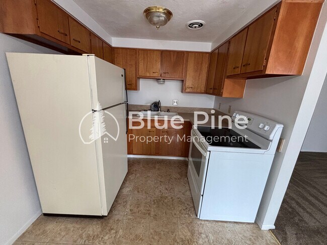 Foto del edificio - 542 Gladstone St