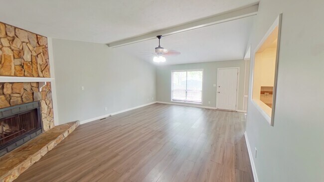 Foto del edificio - 731 Prestige Blvd