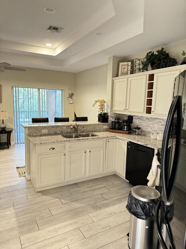 Foto del edificio - 8313 Mulligan Cir