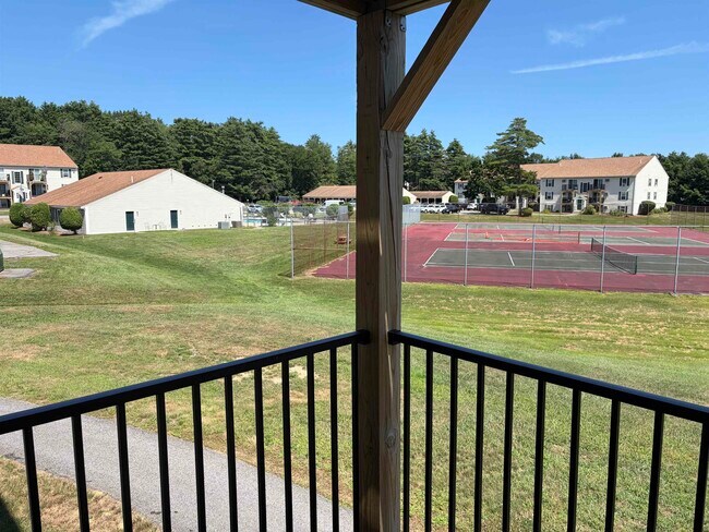 Building Photo - 807 White Cedar Blvd