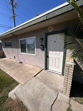Building Photo - 503 E Myrtle Ave