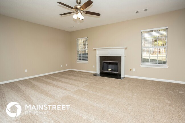 Foto del edificio - 6802 Fireside Ln