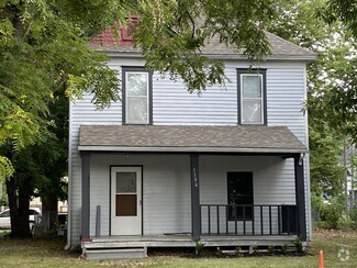Building Photo - 1306 SW Lane St