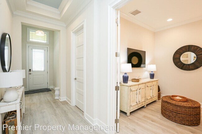Foto del edificio - 3 br, 2 bath House - 6338 Arriba Avenue