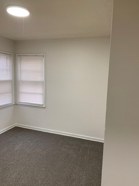 Foto del edificio - Charming 2-Bedroom Duplex in Wichita with Spacious Layout