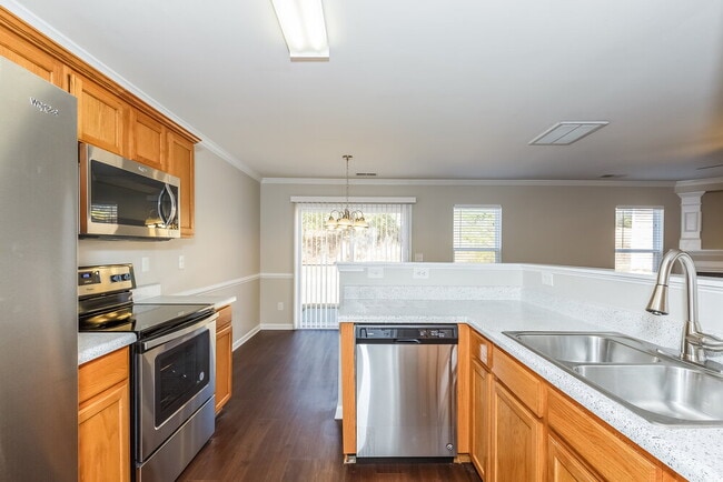 Building Photo - 3825 Broadwater Ct